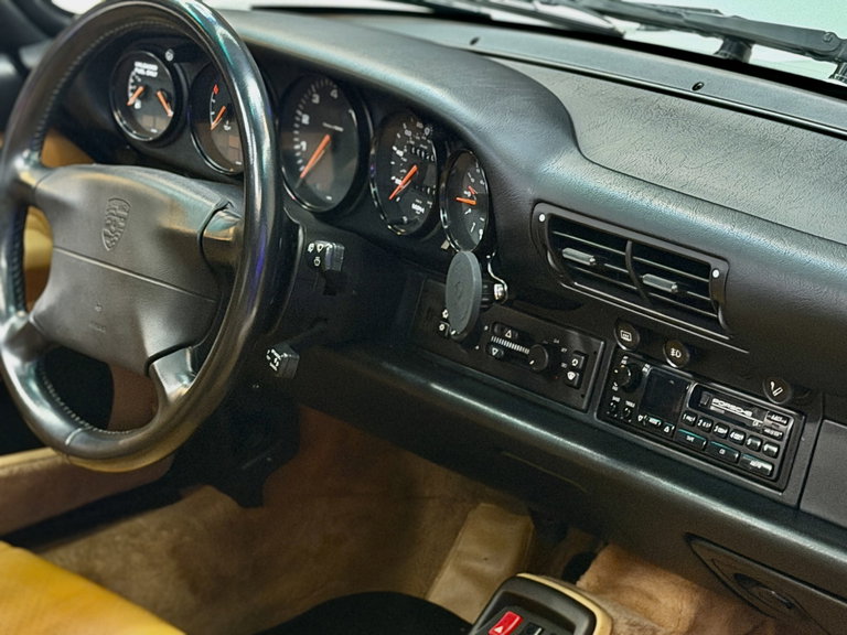 Porsche 993 Carrera