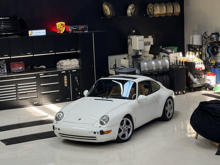 Porsche 993 Carrera