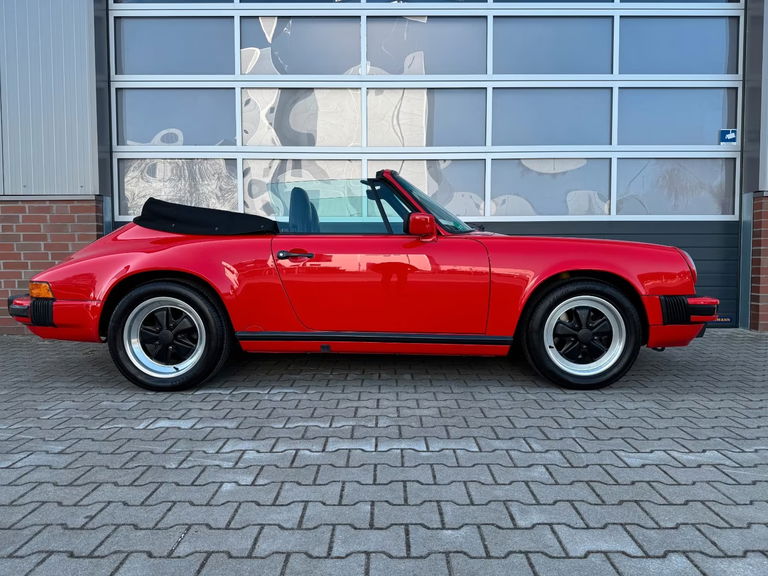 Porsche 911 Carrera 3.2