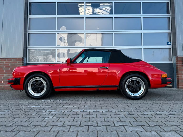 Porsche 911 Carrera 3.2