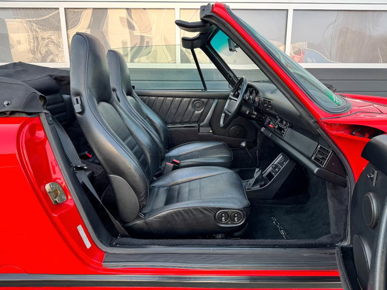 Porsche 911 Carrera 3.2