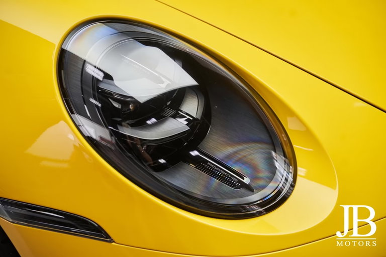 Porsche 992.2 Carrera 4 GTS