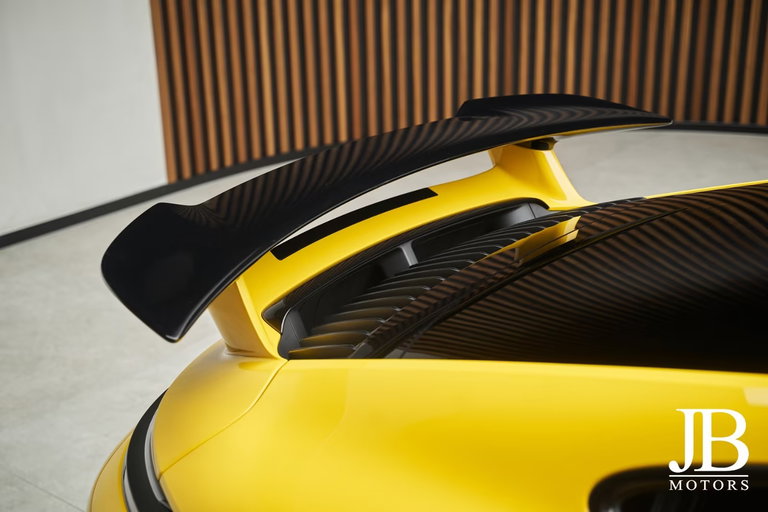 Porsche 992.2 Carrera 4 GTS