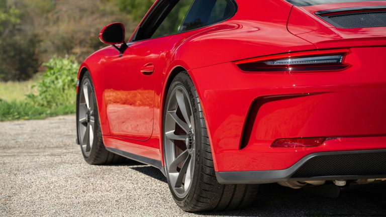 Porsche 991.2 GT3 Touring