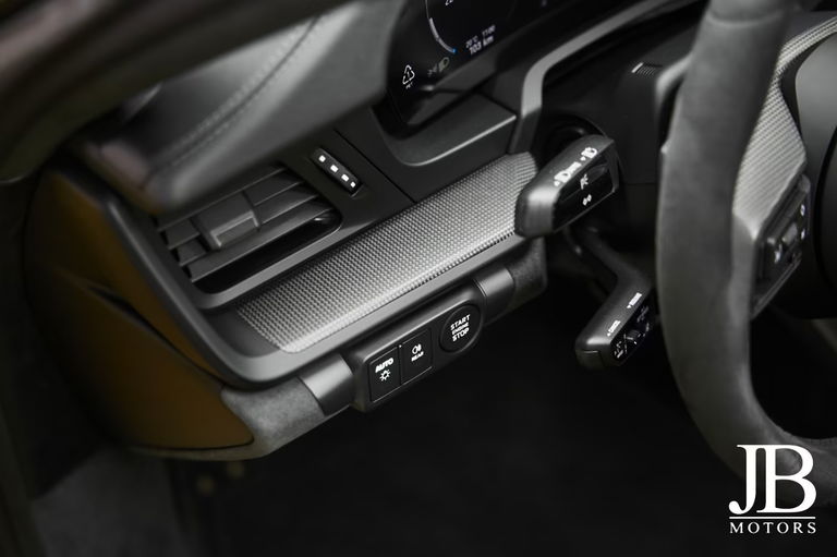 Porsche 992.2 Carrera 4 GTS