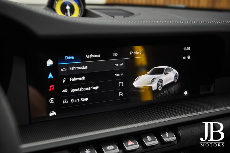 Porsche 992.2 Carrera 4 GTS