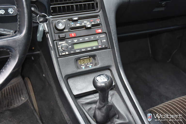 Porsche 928 S4