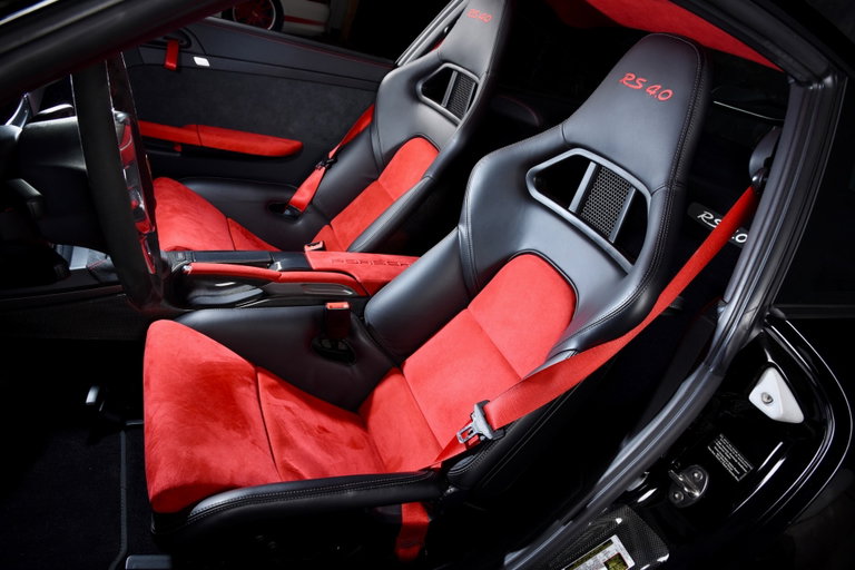 Porsche 997.2 GT3 RS 4.0