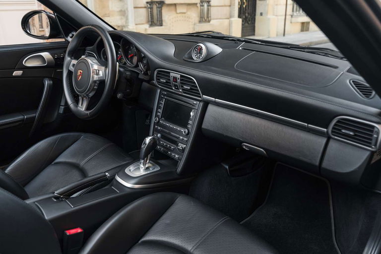 Porsche 997.2 Carrera GTS