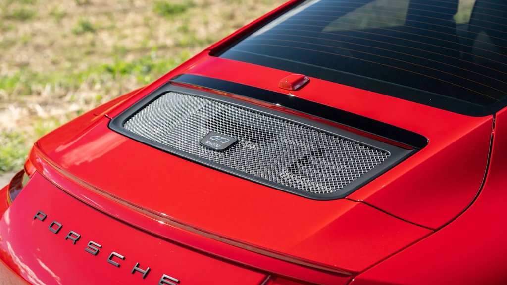 Porsche 991.2 GT3 Touring