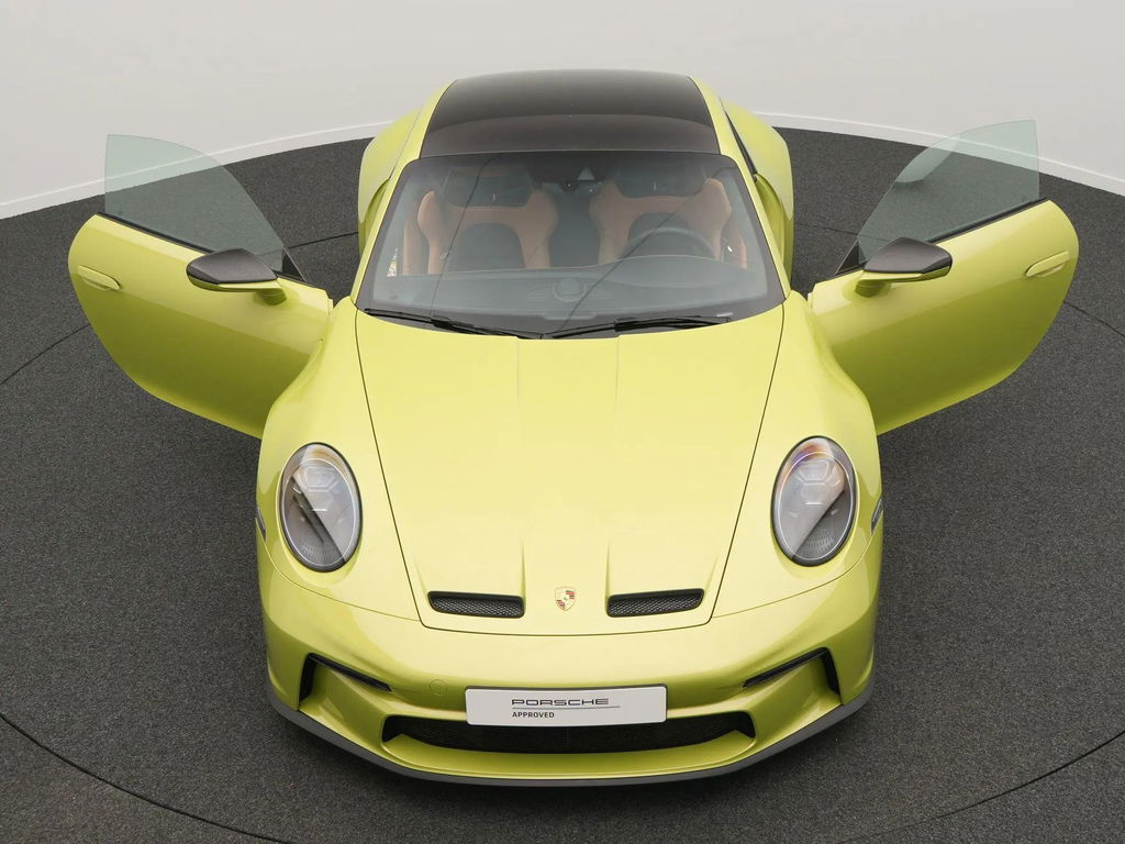 Porsche 992 GT3 Touring