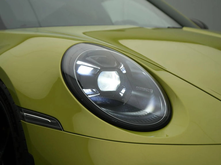 Porsche 992 GT3 Touring