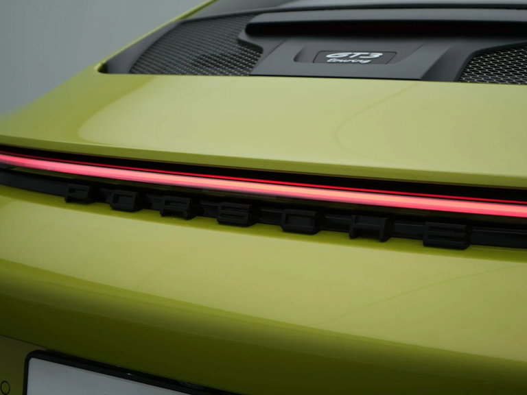 Porsche 992 GT3 Touring