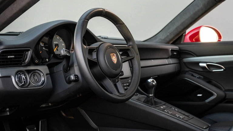 Porsche 991.2 GT3 Touring