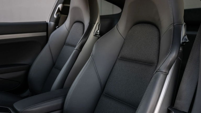 Porsche 991.2 GT3 Touring