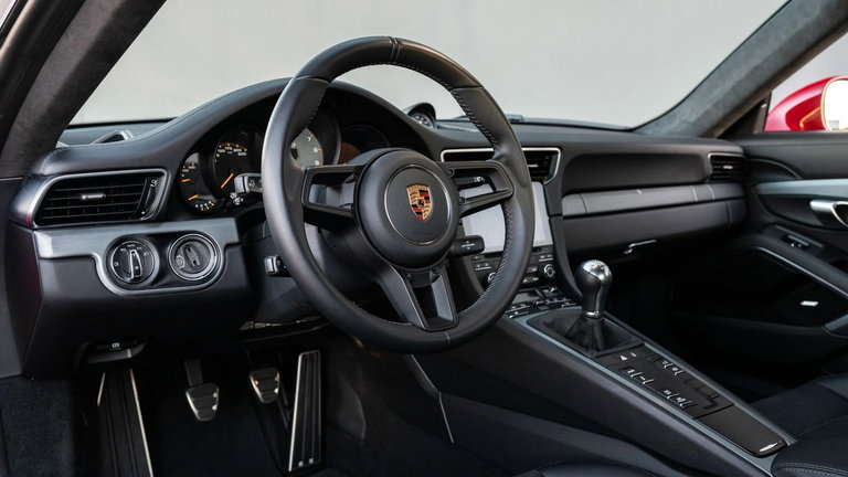 Porsche 991.2 GT3 Touring