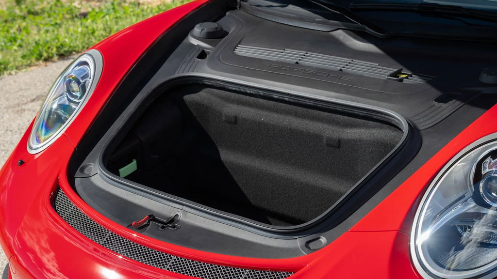 Porsche 991.2 GT3 Touring