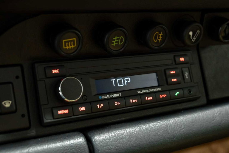 Porsche 964 Carrera 4