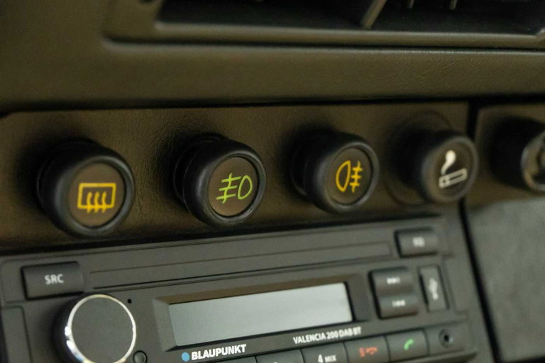 Porsche 964 Carrera 4