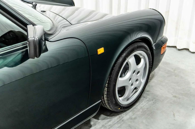 Porsche 964 Carrera 4