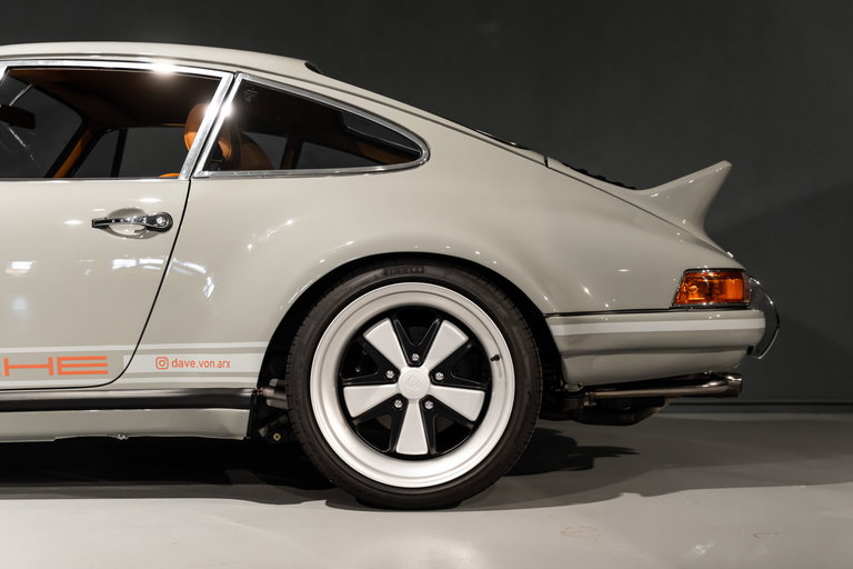 Porsche 911 Backdate