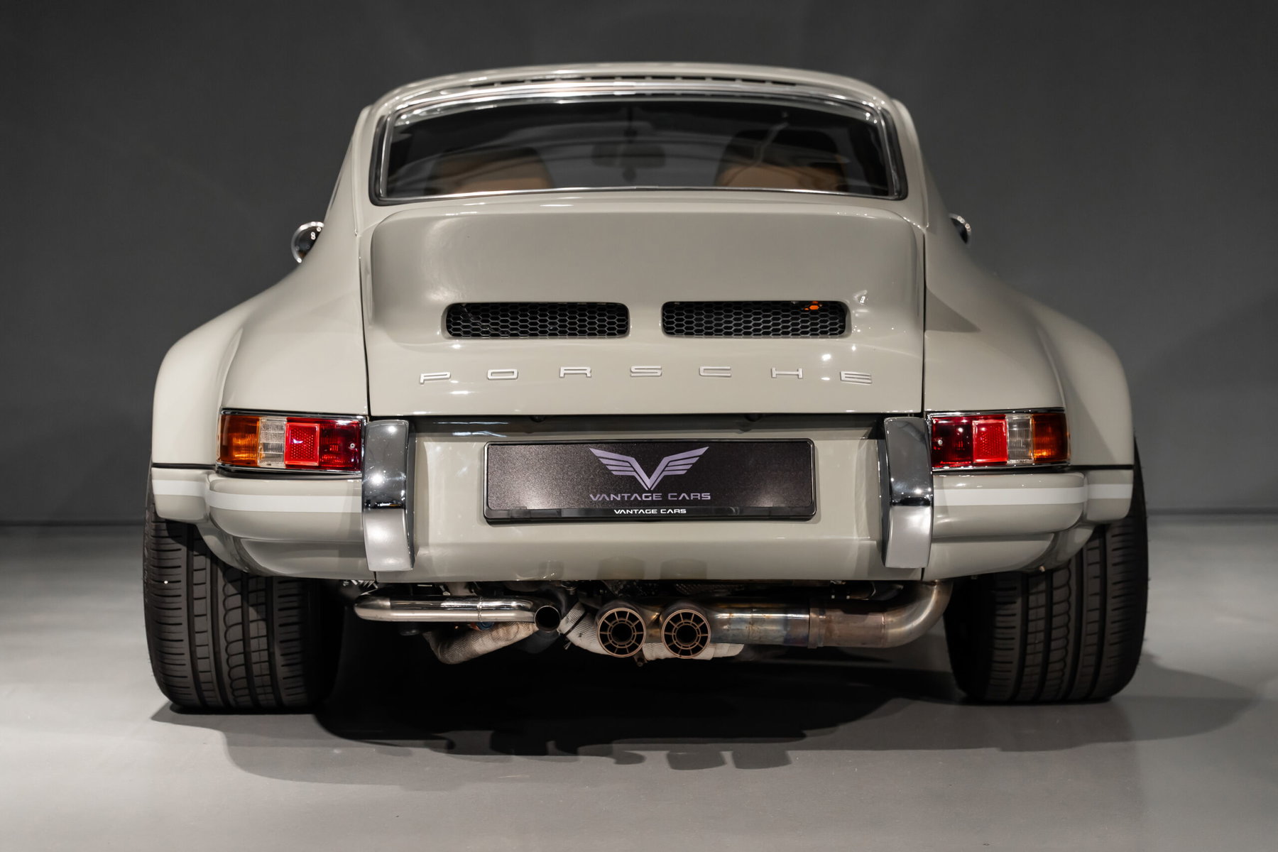 Porsche 911 Backdate 1984 - elferspot.com - Marketplace for