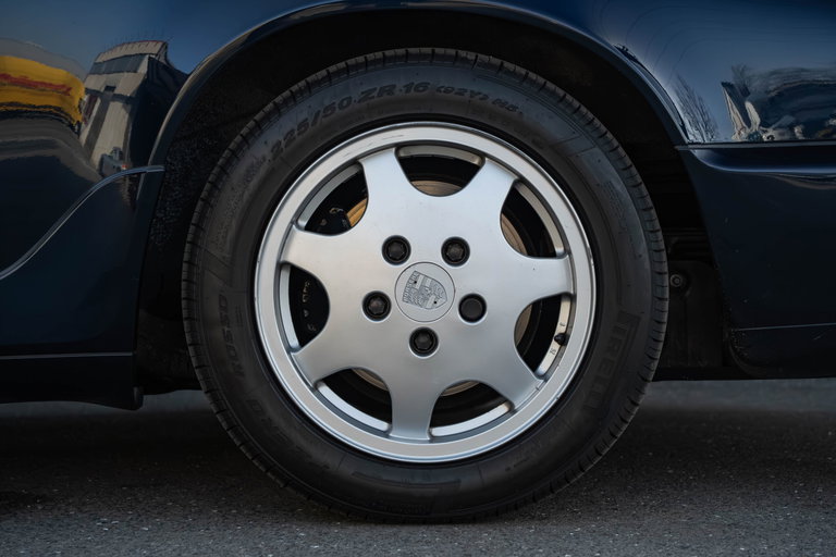 Porsche 964 Carrera 2