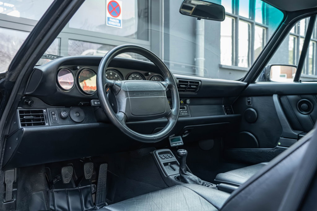 Porsche 964 Carrera 2
