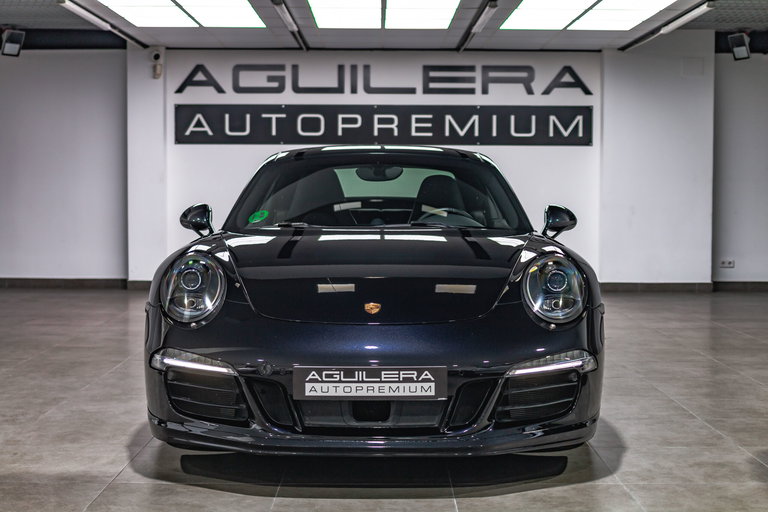 Porsche 991 Carrera 4 GTS