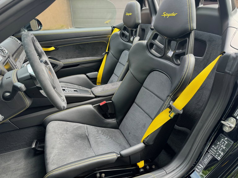 Porsche 981 Boxster Spyder