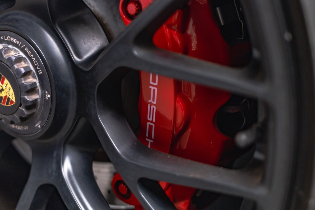 Porsche 991 Carrera 4 GTS