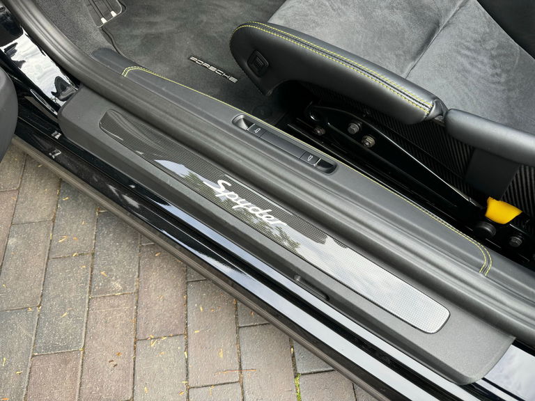 Porsche 981 Boxster Spyder