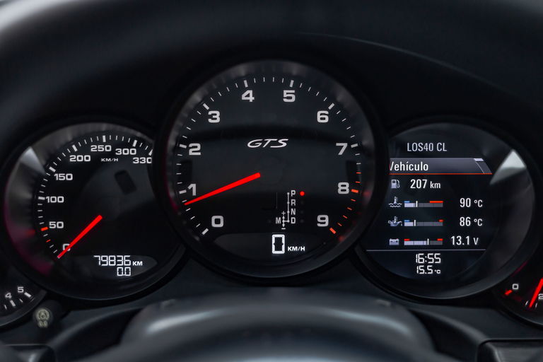 Porsche 991 Carrera 4 GTS