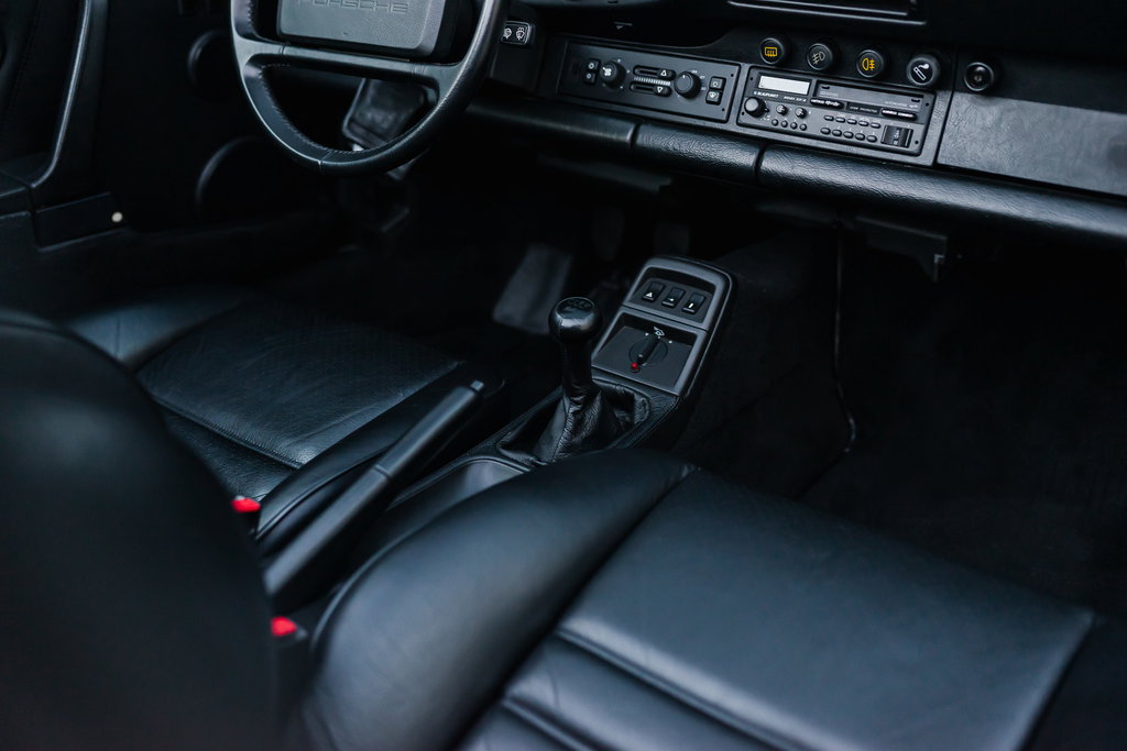 Porsche 964 Carrera 2