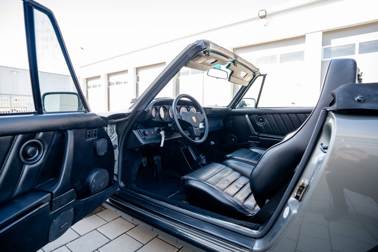 Porsche 911 Carrera 3.2