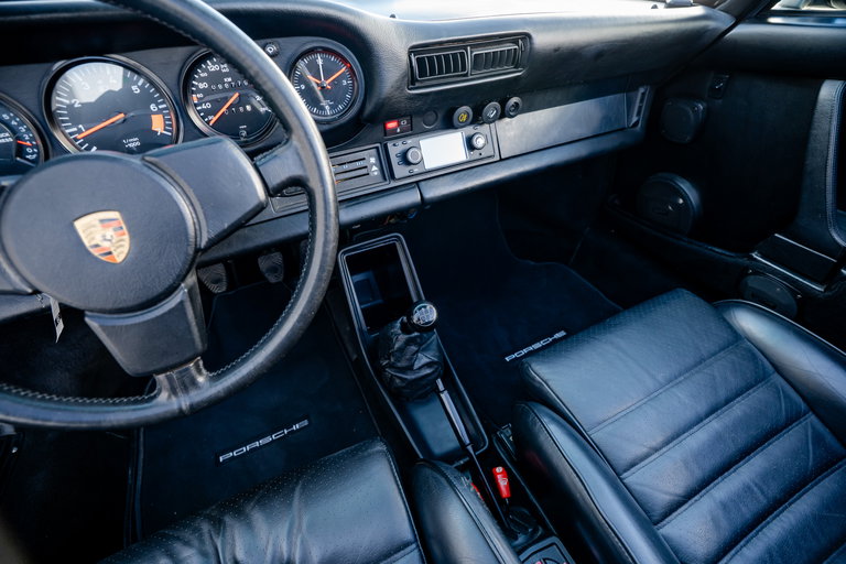 Porsche 911 Carrera 3.2