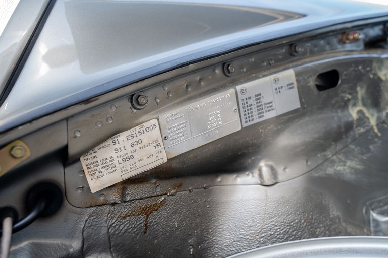 Porsche 911 Carrera 3.2