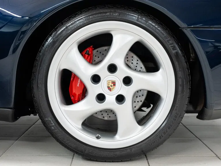 Porsche 993 Carrera 4S