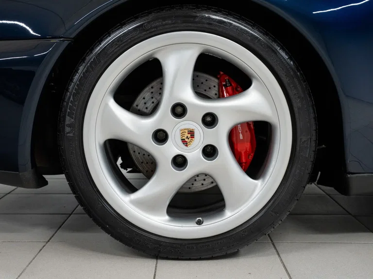 Porsche 993 Carrera 4S