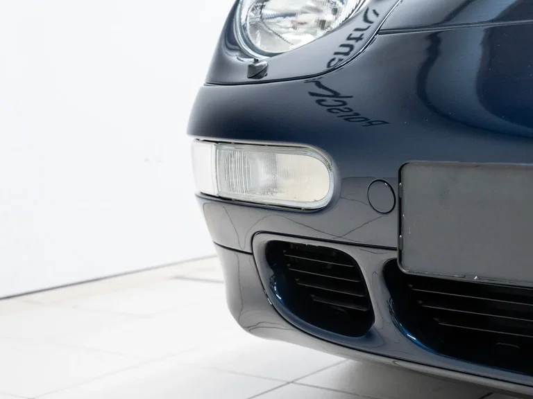 Porsche 993 Carrera 4S