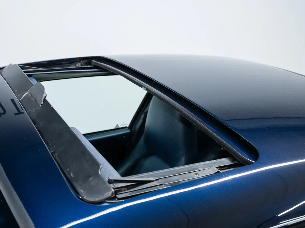 Porsche 993 Carrera 4S