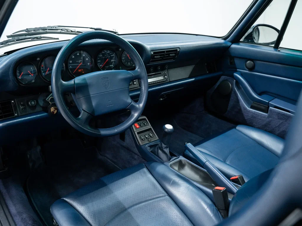 Porsche 993 Carrera 4S