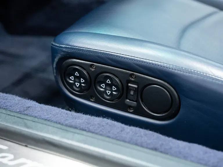 Porsche 993 Carrera 4S