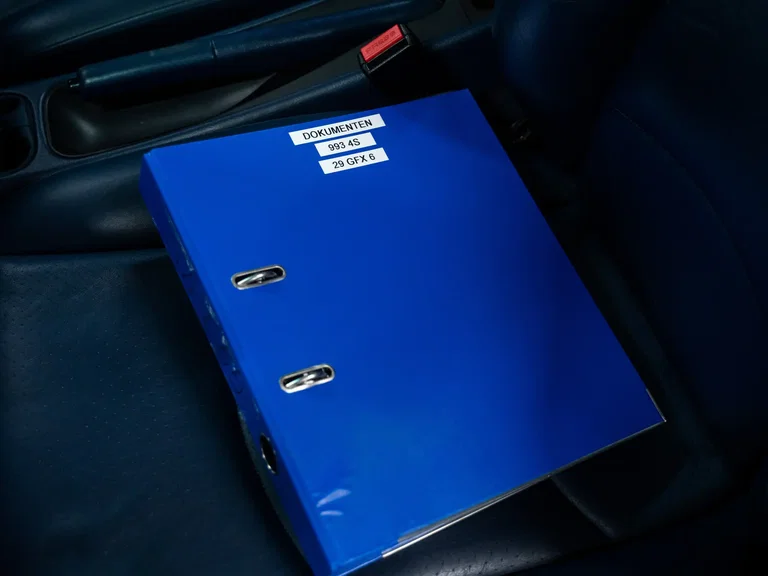 Porsche 993 Carrera 4S