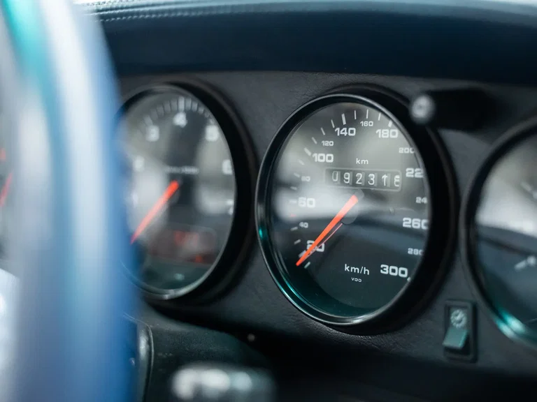 Porsche 993 Carrera 4S