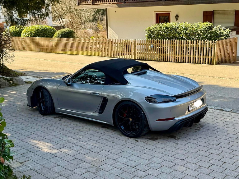 Porsche 718 Spyder