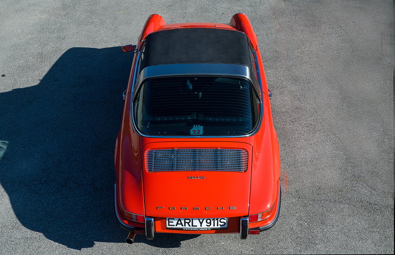 Porsche 911 S (F-Modell)