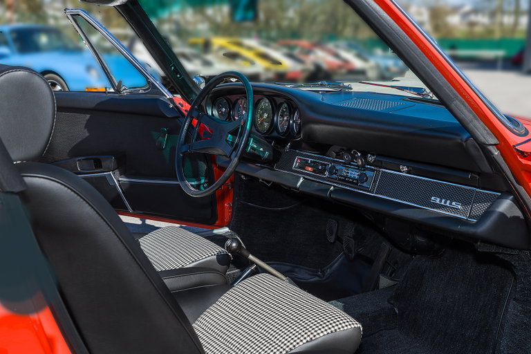 Porsche 911 S (F-Modell)