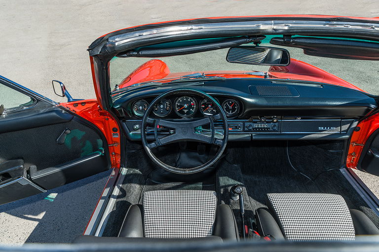 Porsche 911 S (F-Modell)