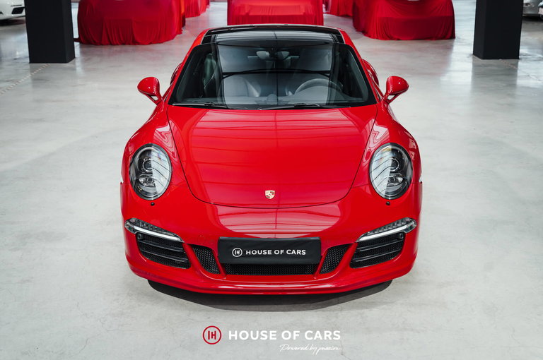 Porsche 991 Carrera 4 GTS